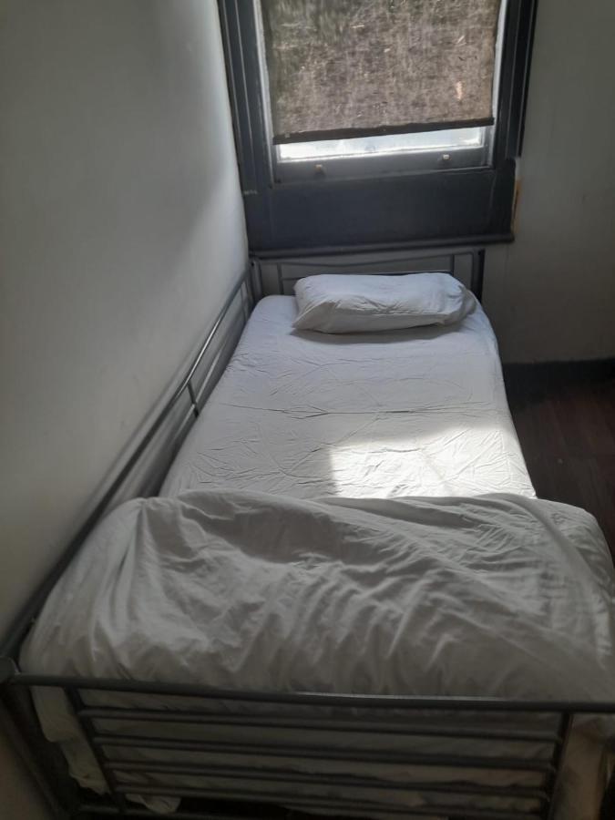 Woolwich Backpackers New Hostel London Bagian luar foto